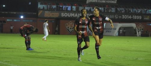 Times jogam em Curitiba. (Arquivo Blasting News)