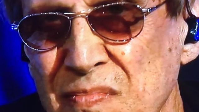 Adrian, il Molleggiato torna in tv e commenta il flop: &lsquo;Non avete capito niente&rsquo;.