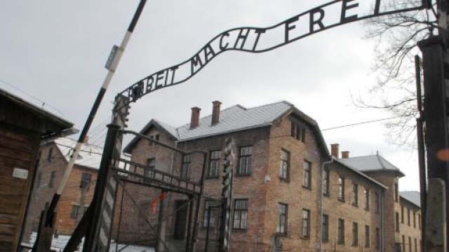 Predappio: 'Treno della memoria di parte', comune nega fondi per viaggio ad Auschwitz
