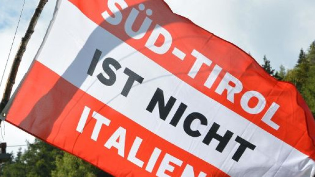 Sudtiroler Freiheit usa i medici per campagna shock sul bilinguismo