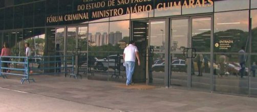 Fachada do F&oacute;rum da Barra Funda, zona oeste de S&atilde;o Paulo. (Reprodu&ccedil;&atilde;o/TV Globo)