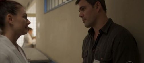 Magno traiu sua esposa enquanto ela estava em coma no in&iacute;cio de 'Amor de M&atilde;e'. (Arquivo Blasting News)