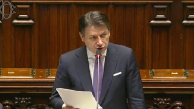 Il deputato della Lega Claudio Borghi contesta il discorso di Conte sul Mes
