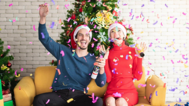 Il est temps de faire ses voeux, voici des mani&egrave;res de le souhaiter avec originalit&eacute;. Credit: Pexels/