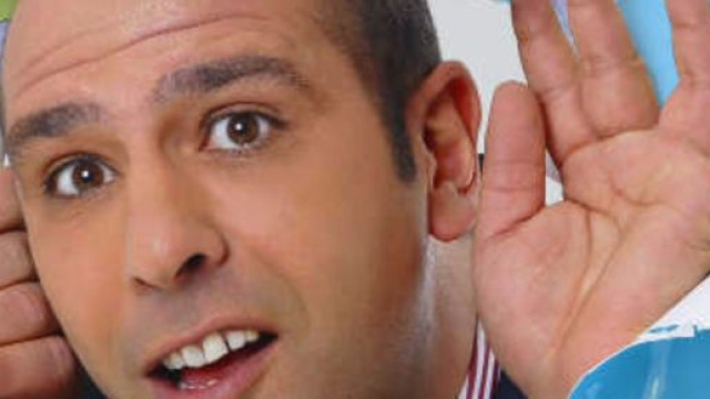 Polemiche per la canzone di Checco Zalone 'Immigrato.'