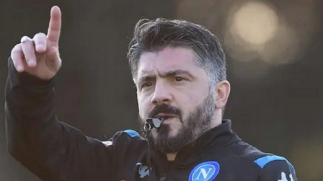 Napoli-Parma, probabili formazioni: per Gattuso 4-3-3 con Lozano-Milik-Insigne.