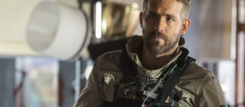 Ryan Reynolds &eacute; o protagonista de 'Esquadr&atilde;o 6' novo filme de a&ccedil;&atilde;o da Netflix. (Reprodu&ccedil;&atilde;o/Netflix)