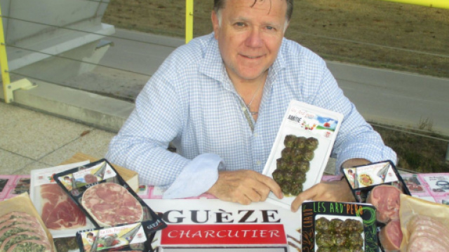 Le charcutier ard&eacute;chois Christophe Gu&egrave;ze int&egrave;gre l'&eacute;mission "Top Chef" &agrave; Paris, d&egrave;s le 17 d&eacute;cembre (clich&eacute; le dauphine.com)