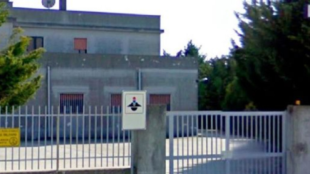 Tuturano, spaccio di cocaina e detenzione illegale di armi da sparo: due arresti