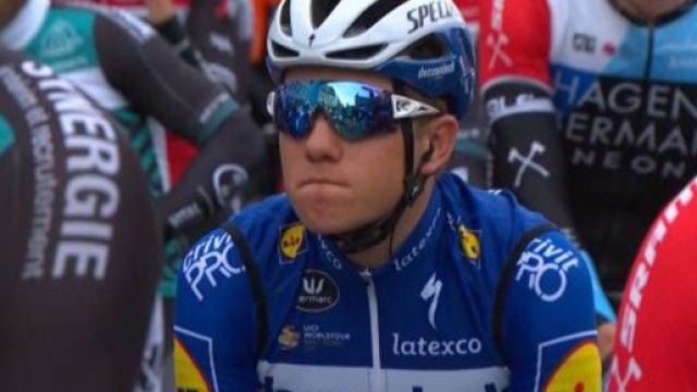 La Deceuninck Quickstep lascia la divisa quasi interamente blu dello scorso anno