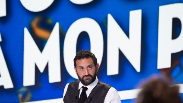 Devenir chroniqueur dans Touche pas &agrave; mon poste est un r&ecirc;ve pour de nombreuses personnes.