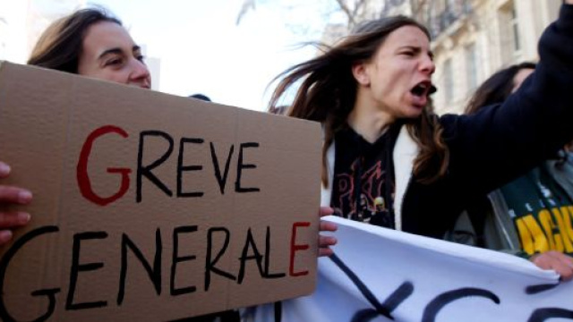 Francia. Il 5 dicembre sciopero generale&hellip; e dal 6 si continua ... - contropiano.org