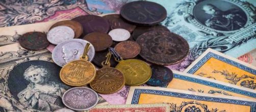 &Eacute; importante conhecer a hist&oacute;ria do dinheiro ao longo dos anos. (Arquivo Blasting News)