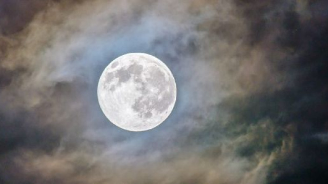 L'oroscopo del 27 dicembre: venerd&igrave; insidioso per i Gemelli, umore in calo per il Cancro