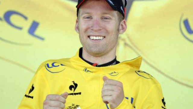 Jan Bakelants in maglia gialla al Tour de France