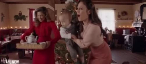 Christmas is all any 'When Calls the Heart' fan, or baby Jack, could dream in 'Home for Christmas.' [Source: Getavout Viogo/YouTube]