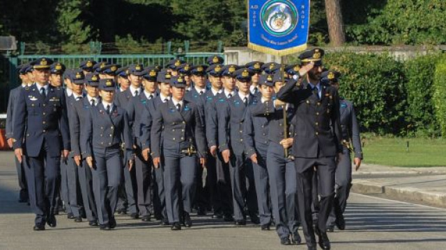 Scuola militare aeronautica Douhet: "Graduation Day".