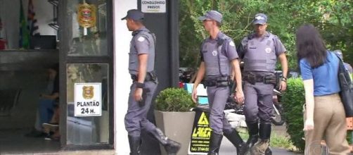 Seis policiais s&atilde;o afastados depois da a&ccedil;&atilde;o no baile funk em Parais&oacute;polis, em S&atilde;o Paulo. (Reprodu&ccedil;&atilde;o/TV Globo)