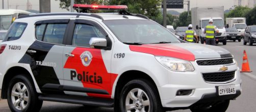 Tentativa de assassinato: Idoso atira em jovem em condom&iacute;nio. (Arquivo Blasting News)
