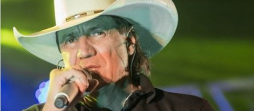 Cantor Juliano Cezar ser&aacute; enterrado nesta quarta. (Reprodu&ccedil;&atilde;o/Facebook)