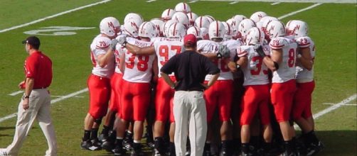 Nebraska football could get a big defender in a few weeks with Karden Johnson.[Image via Enoch Lai/Wikimedia Commons]