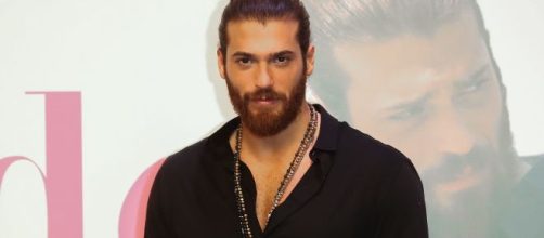 Can Yaman y las consecuencias negativas de su visita a Espa&ntilde;a