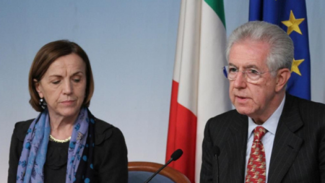 Sardine, il direttore di Libero critica le aperture di Monti, Prodi e Fornero