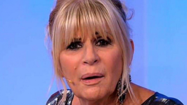 Spoiler U&D, registrazione 7 dicembre: Gemma piange per Juan, che messaggerebbe con altre.