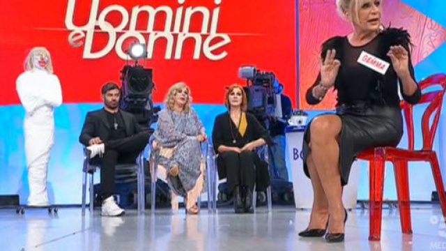 Uomini e Donne anticipazioni 10 dicembre