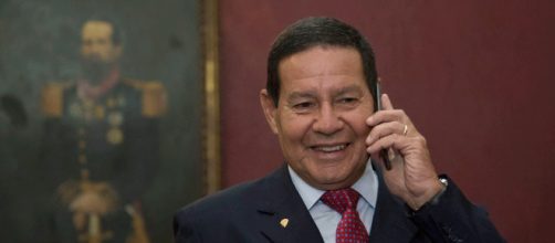 Vice-presidente Mour&atilde;o resolveu comentar sobre disputa para o comando do Senado da Rep&uacute;blica. - (Rom&eacute;rio Cunha/VPR/Ag&ecirc;ncia Brasil)