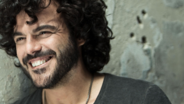 Francesco Renga in concerto a Villa Bertelli - Fondazione Villa ... - villabertelli.it