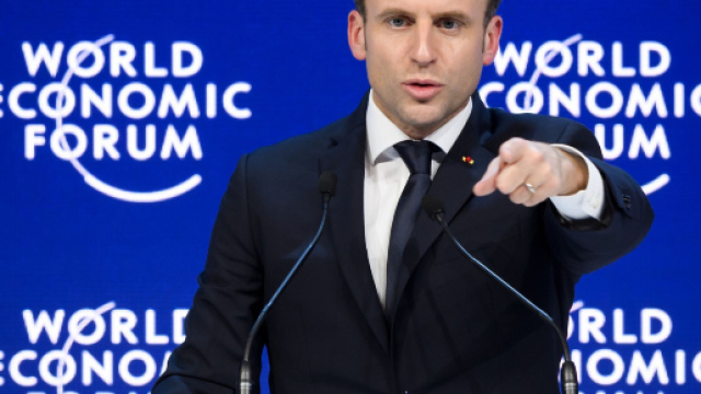 Comment baisser les imp&ocirc;ts et favoriser l'&eacute;galit&eacute; des chances, &agrave; savoir la justice sociale