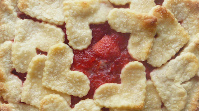 Crostatine integrali alle fragole per San Valentino