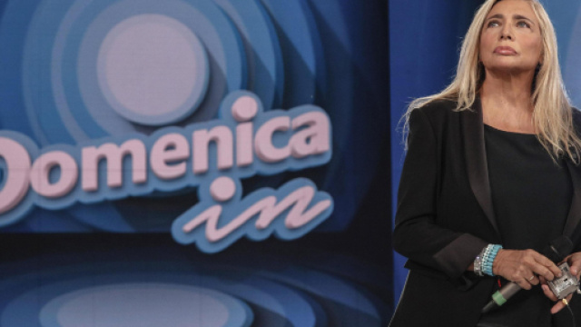 Domenica In: Ultimo e Loredana Bert&egrave; disertano la puntata in diretta dall&rsquo;Ariston.