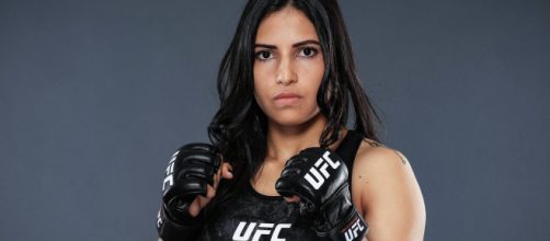 Lutadora do UFC imobiliza ladr&atilde;o. Fonte: UFC Reprodu&ccedil;&atilde;o