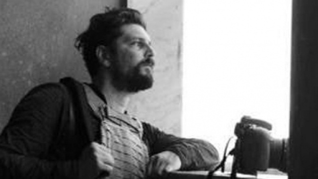 Siria: ferito alla testa da schegge di razzo il reporter italiano Gabriele Micalizzi.