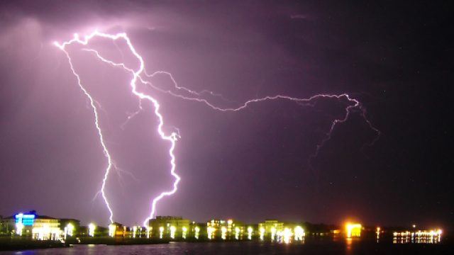 I fulmini sono una delle pi&ugrave; potenti e spettacolari manifestazioni naturali sulla Terra.