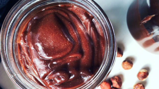 Nutella vegana a base di superfoods