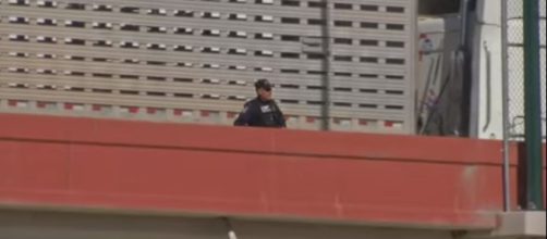 The El Paso Sector Border Patrol agents in southern New Mexico are faced with smuggling attempts every day. [image source: euronews/ YouTube]