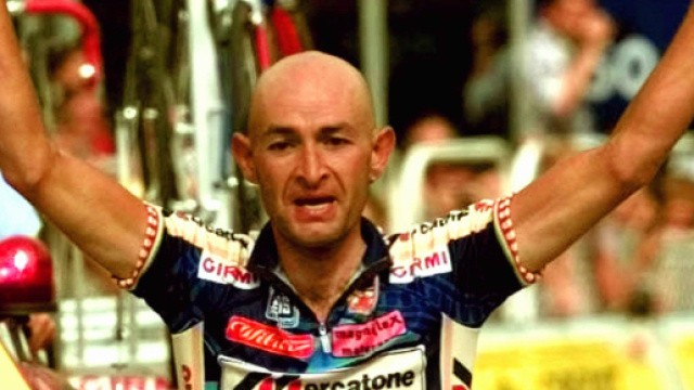 Ciclismo, Cipollini: 'Il sogno infranto di correre con Pantani, chiedete perch&eacute; alla Ronchi'