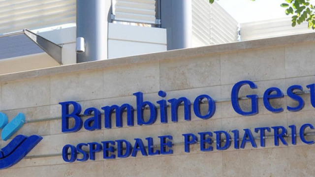 E' ricoverata all'ospedale romano Bambin Ges&ugrave; Alice, la bambina di 22 mesi picchiata dal compagno della madre.