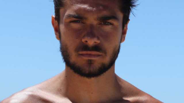 Julien Guirado r&eacute;pond aux rumeurs autour de sa coucherie avec Aur&eacute;lie