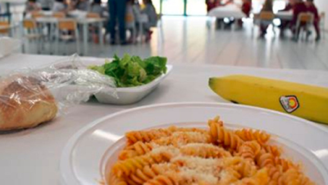 Cibo e acqua avariati all'asilo: &laquo;Alla mia bimba bruciava la bocca&raquo; - Il Mattino