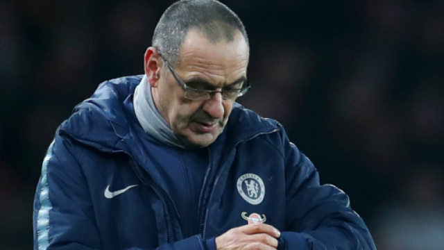 Panchina in blilico per Maurizio Sarri, reduce dalla sconfitta in FA Cup contro lo United: il sostituto dovrebbe essere Zidane