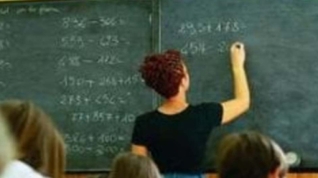 Foligno, insegnante offende un bambino in classe davanti a tutti i suoi compagni.