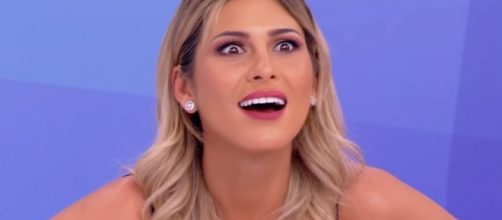 L&iacute;via Andrade casou-se em cerim&ocirc;nia simb&oacute;lica em 2016. (Foto: Reprodu&ccedil;&atilde;o/SBT)