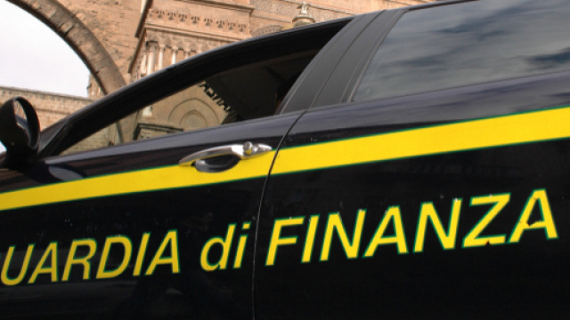 Crotone: lavoro in nero, sanzioni per due ditte