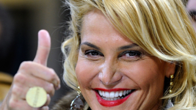 Simona Ventura all'Isola: torna l'amazzone (ferita) - lineadiretta24.it