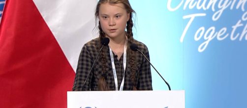 GretaThunberg en una de sus ponencias sobre el cambio clim&aacute;tico