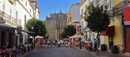 Tarifa is a popular holiday destination on the Costa de la Luz in southern Spain. [Image Andrew Nash/Flickr]